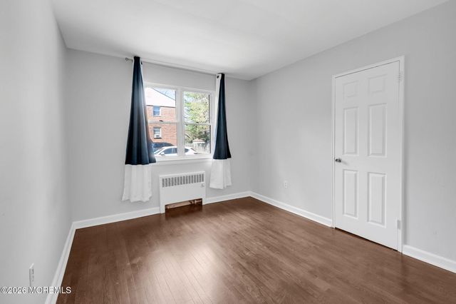 132 South Street 1B, Red Bank, NJ 07701