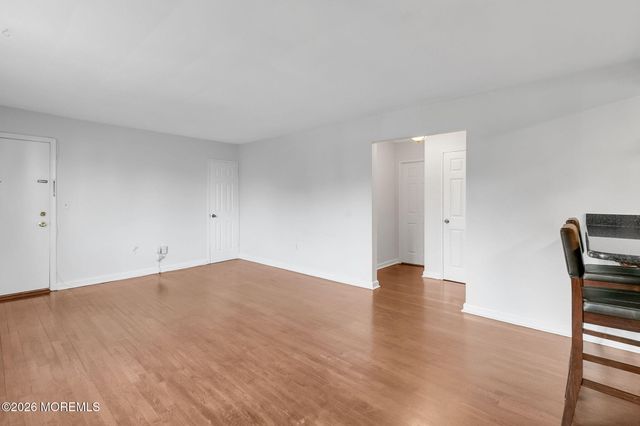 132 South Street 1B, Red Bank, NJ 07701