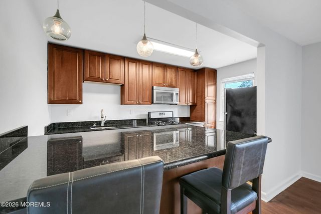 132 South Street 1B, Red Bank, NJ 07701