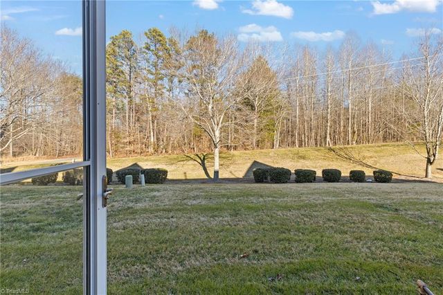 3697 Davis Cup Drive, Greensboro, NC 27406