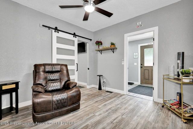 1723 Osband Avenue, Lansing, MI 48910