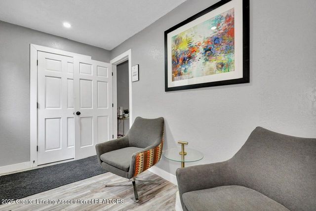 1723 Osband Avenue, Lansing, MI 48910