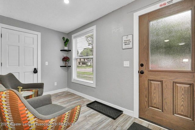 1723 Osband Avenue, Lansing, MI 48910