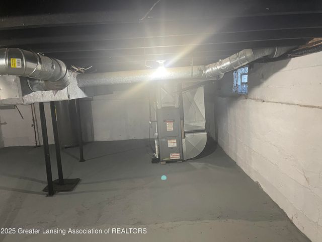 1723 Osband Avenue, Lansing, MI 48910