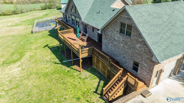 5339 Columbia Highway, Pulaski, TN 38478