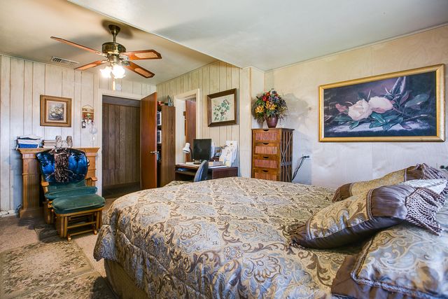 66 W 34th Street, San Angelo, TX 76903
