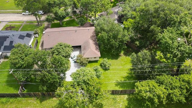 5907 Beaudry Drive, Houston, TX 77035