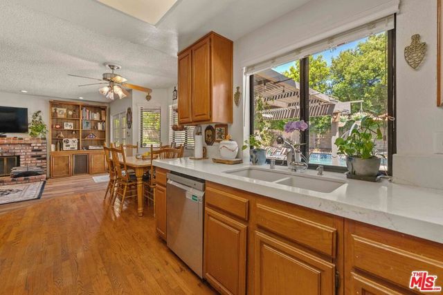 23717 Blythe Street, West Hills, CA 91304