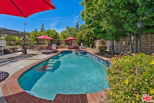 23717 Blythe Street, West Hills, CA 91304