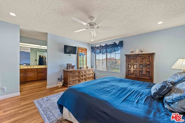 23717 Blythe Street, West Hills, CA 91304