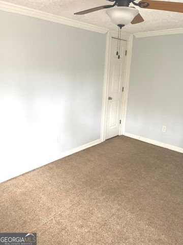 184 Fairview Drive, Fairburn, GA 30213