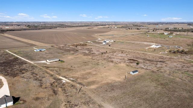 422 County Road 451, Coupland, TX 78615