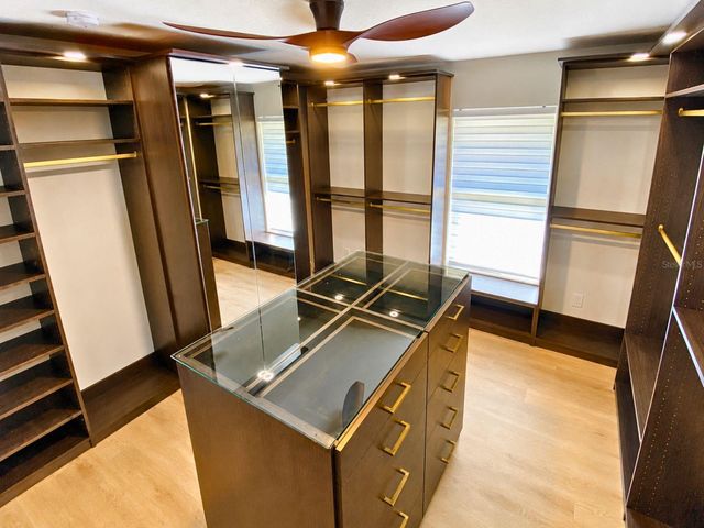 825 HAVEN OAK COURT, Apopka, FL 32703