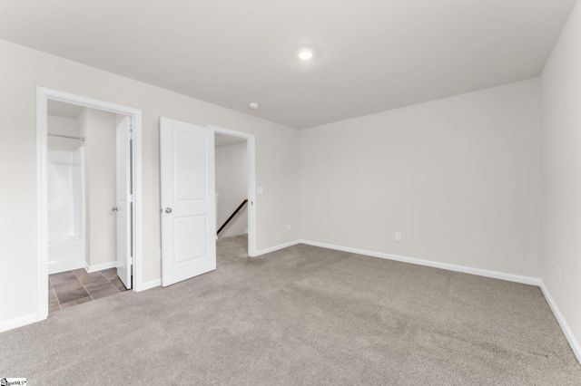 32 English Court, Simpsonville, SC 29681