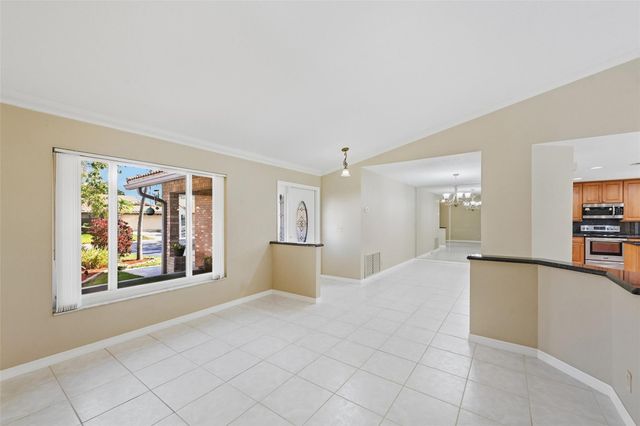 392 NW 113th Terrace, Coral Springs, FL 33071