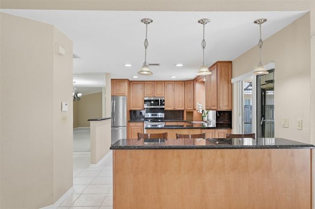 392 NW 113th Terrace, Coral Springs, FL 33071