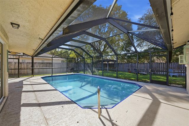 392 NW 113th Terrace, Coral Springs, FL 33071