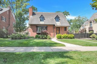 10012 S Damen Avenue, Chicago, IL 60643