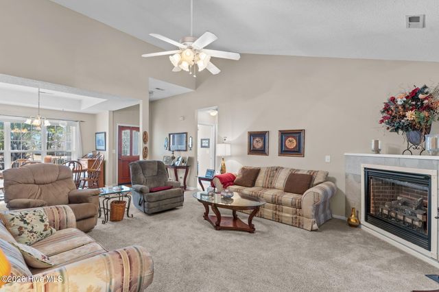 425 Water Oak Wynd SW, Sunset Beach, NC 28468