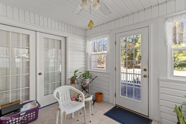 425 Water Oak Wynd SW, Sunset Beach, NC 28468