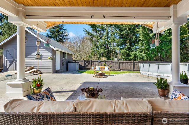 15910 27th Avenue NW, Stanwood, WA 98292