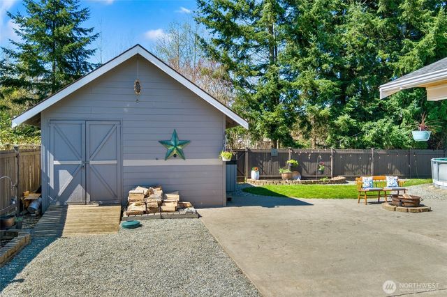 15910 27th Avenue NW, Stanwood, WA 98292