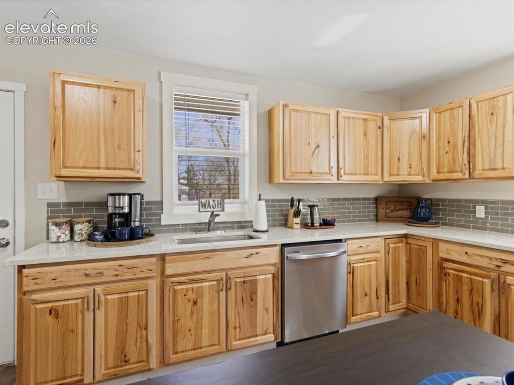 1222 Westend Avenue, Colorado Springs, CO 80904 — photo 3