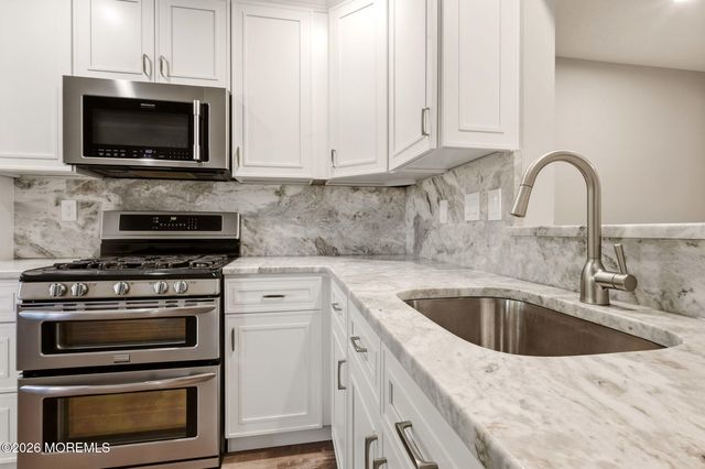262 Daffodil Drive, Freehold, NJ 07728