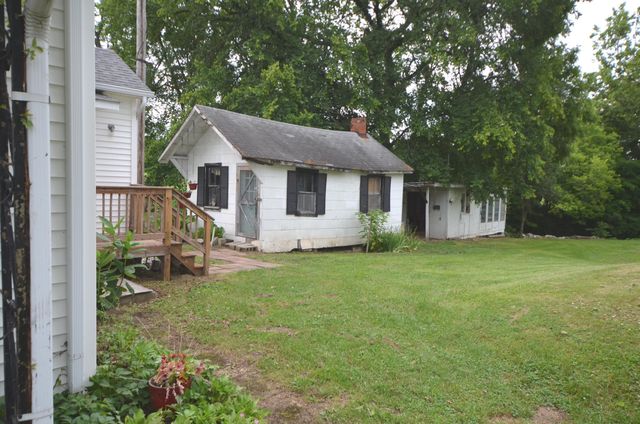 9915 Cornishville Road, Harrodsburg, KY 40330