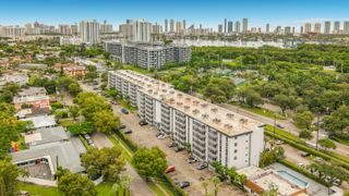 16851 NE 23RD Avenue A608, North Miami Beach, FL 33160