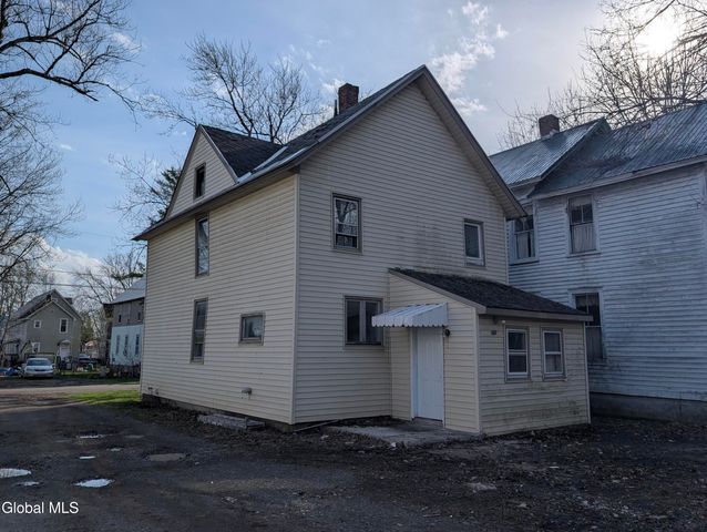 7 Baker Street, Johnstown, NY 12095