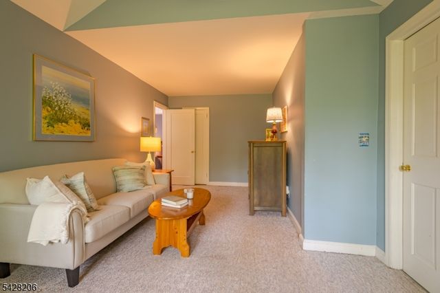 2446 Hill Rd, Scotch Plains Twp., NJ 07076