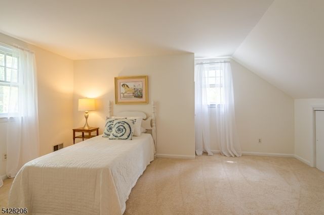 2446 Hill Rd, Scotch Plains Twp., NJ 07076
