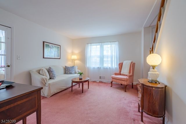2446 Hill Rd, Scotch Plains Twp., NJ 07076