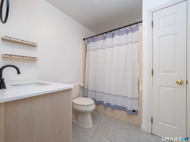 38 Gregory Boulevard, Norwalk, CT 06855