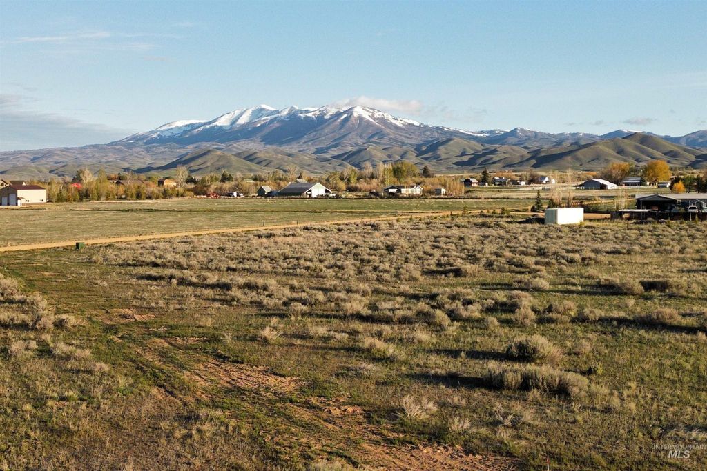 Lot 21 Mountain View Circle / N 30 East, Fairfield, ID 83327 photo 4