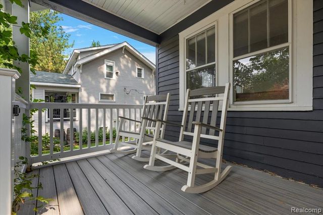 529 Hawthorn Avenue, Royal Oak, MI 48067