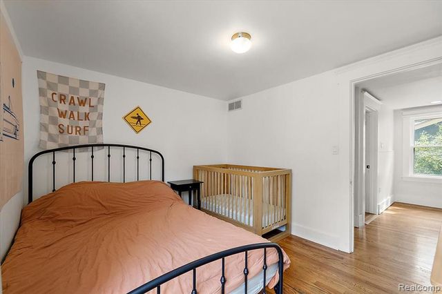 529 Hawthorn Avenue, Royal Oak, MI 48067