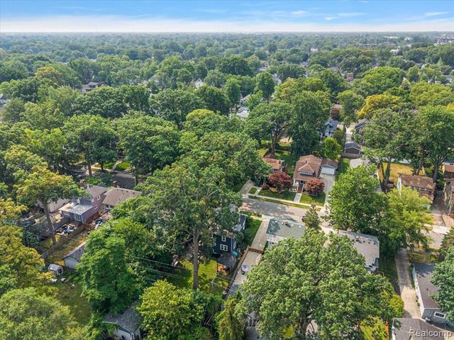 529 Hawthorn Avenue, Royal Oak, MI 48067