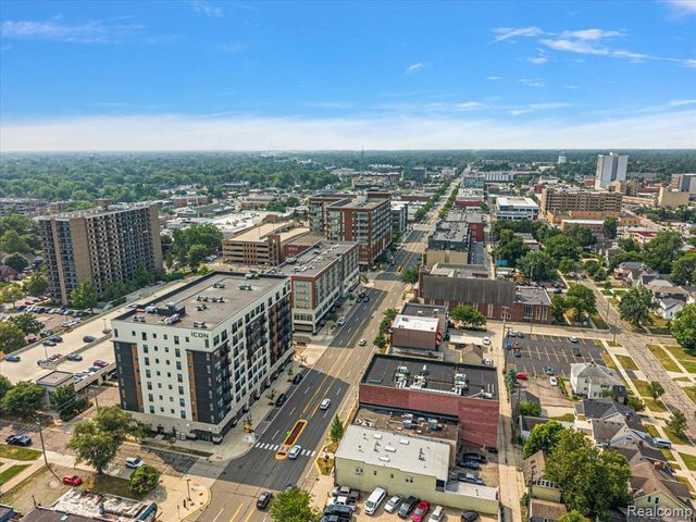 529 Hawthorn Avenue, Royal Oak, MI 48067