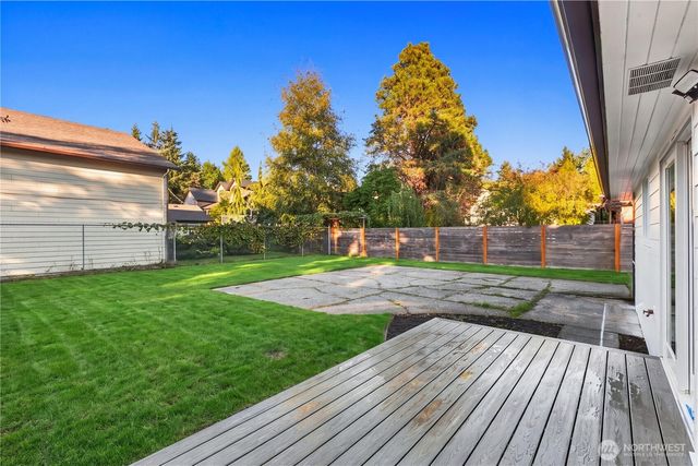 638 S 160th Street, Burien, WA 98148