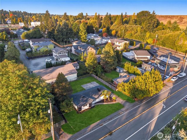 638 S 160th Street, Burien, WA 98148