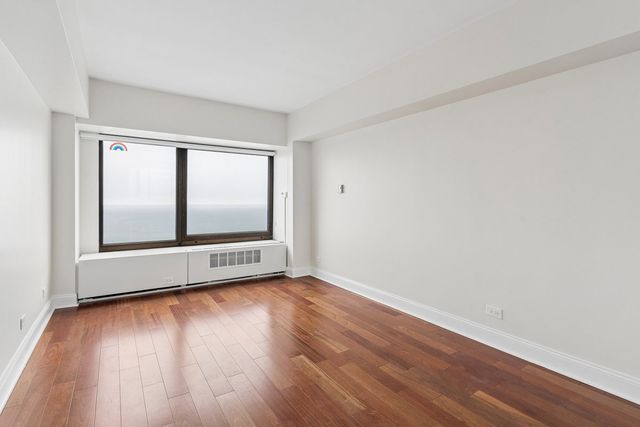 175 E Delaware Place 8304, Chicago, IL 60611