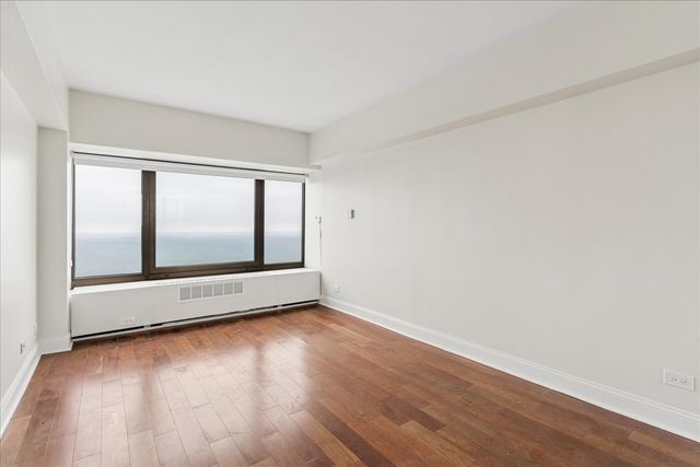 175 E Delaware Place 8304, Chicago, IL 60611