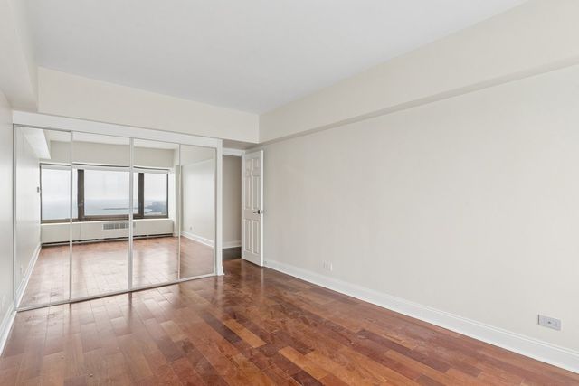 175 E Delaware Place 8304, Chicago, IL 60611