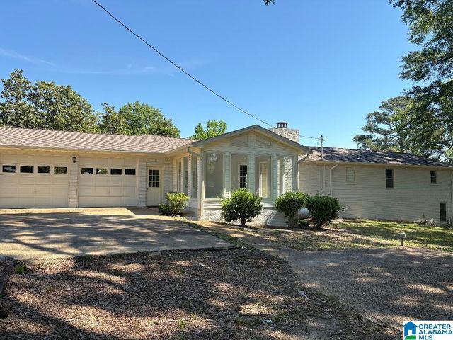 301 W RIDGEWOOD ROAD, Jasper, AL 35504