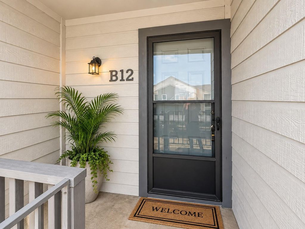 3220 69th Street B12, Galveston, TX 77551
