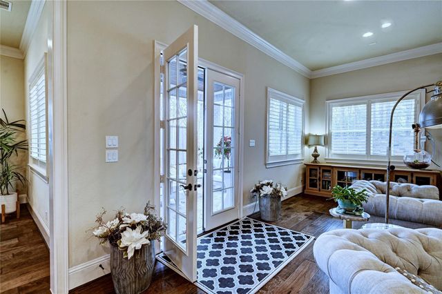 188 Mcgoey Circle, Shenandoah, TX 77384