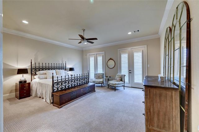 188 Mcgoey Circle, Shenandoah, TX 77384