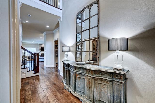 188 Mcgoey Circle, Shenandoah, TX 77384